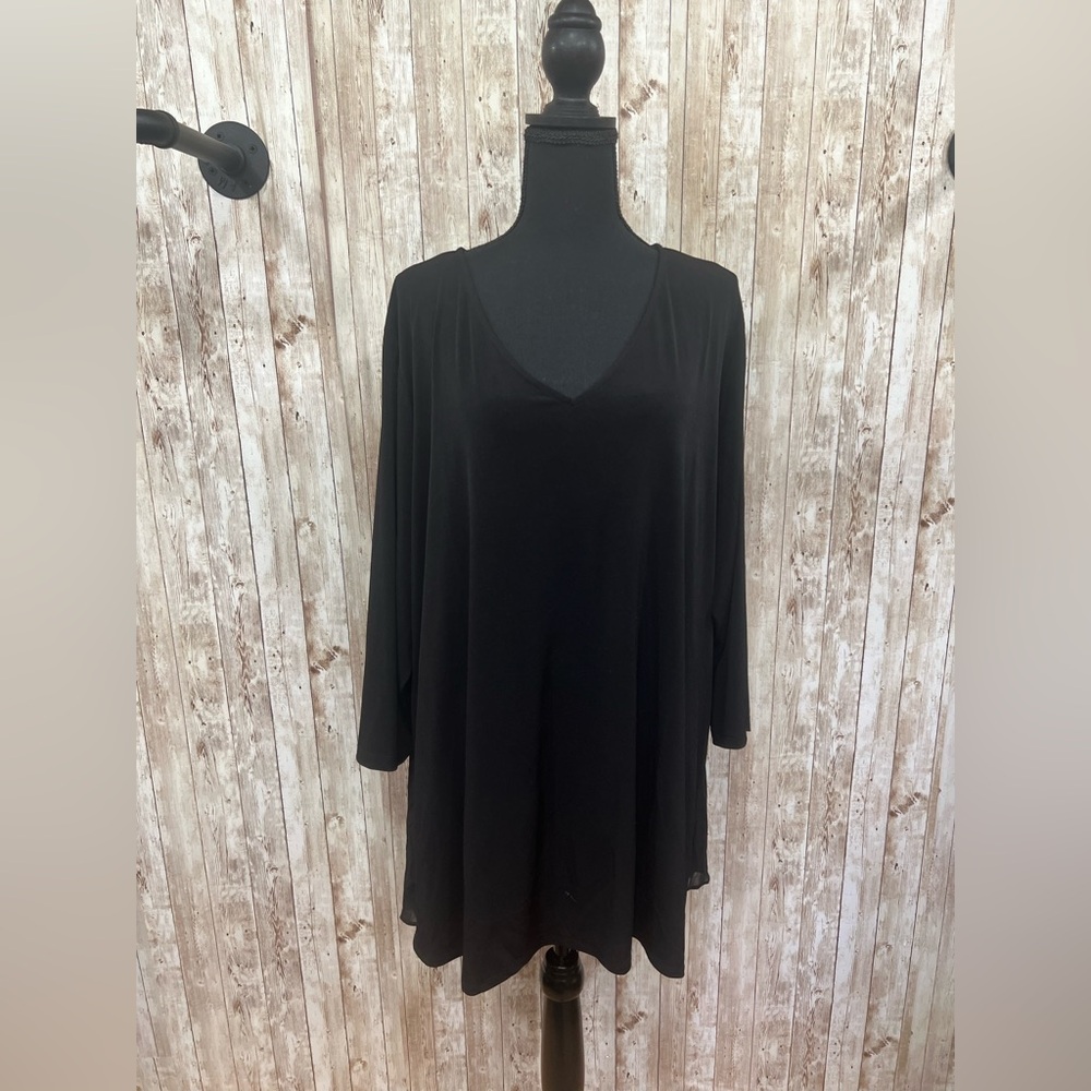 Susan Graver Black Asymmetrical 3/4 Sleeve Tunic